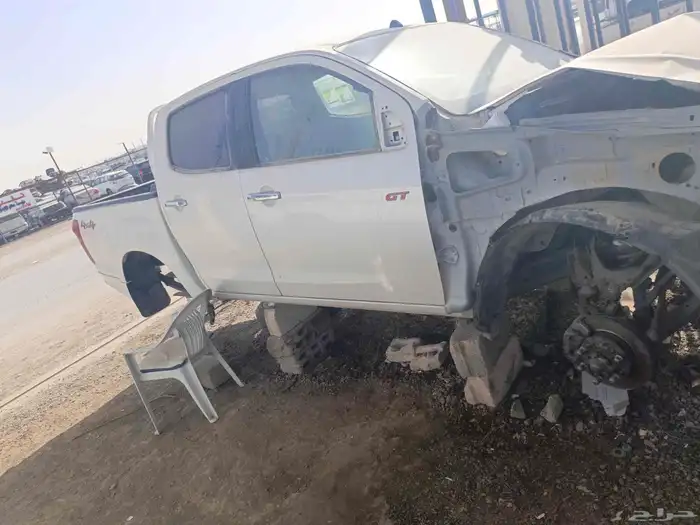 تشليح جميع أنواع قطع غيار السيارات.. تشليح الحائر الرياض 0