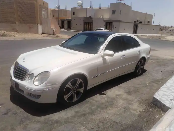 مرسيدس E280 w211 موديل 2009 4