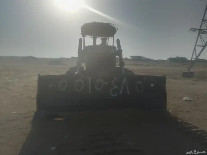 بلدوزر 65 على 6 للايجار 0