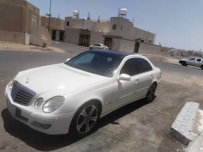 مرسيدس E280 w211 موديل 2009 3