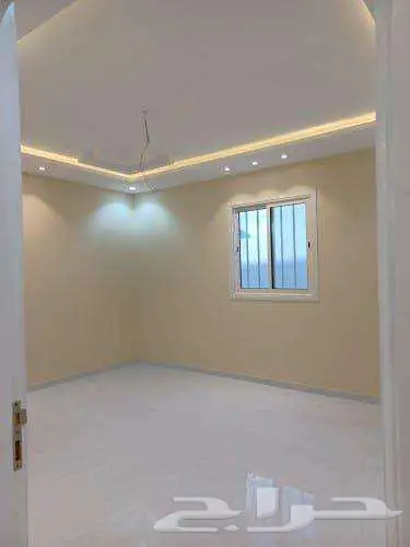 فلة مستقلة للبيع في الطائف حي الوسام 1 0