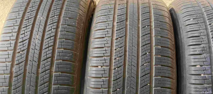 كفرات نكسن كوري مقاس 235 50 19  تاريخ 2024 6