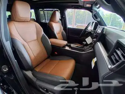 Lexus GX 550 Luxury اصفار 9