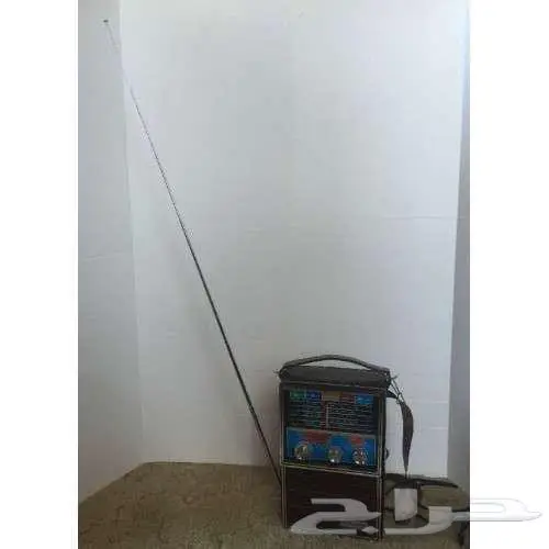 راديو براوني نيويورك تراثي قديم أنتيك تاريخ صناعته 1948م 2