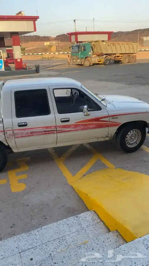 هايلوكس 92للبيع 1