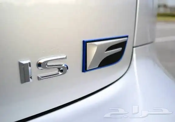 علامات لكزس F Sport 0