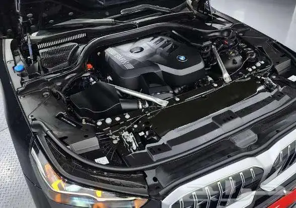 BMW520i موديل 2024الميموني للاستيراد بكوريا 5