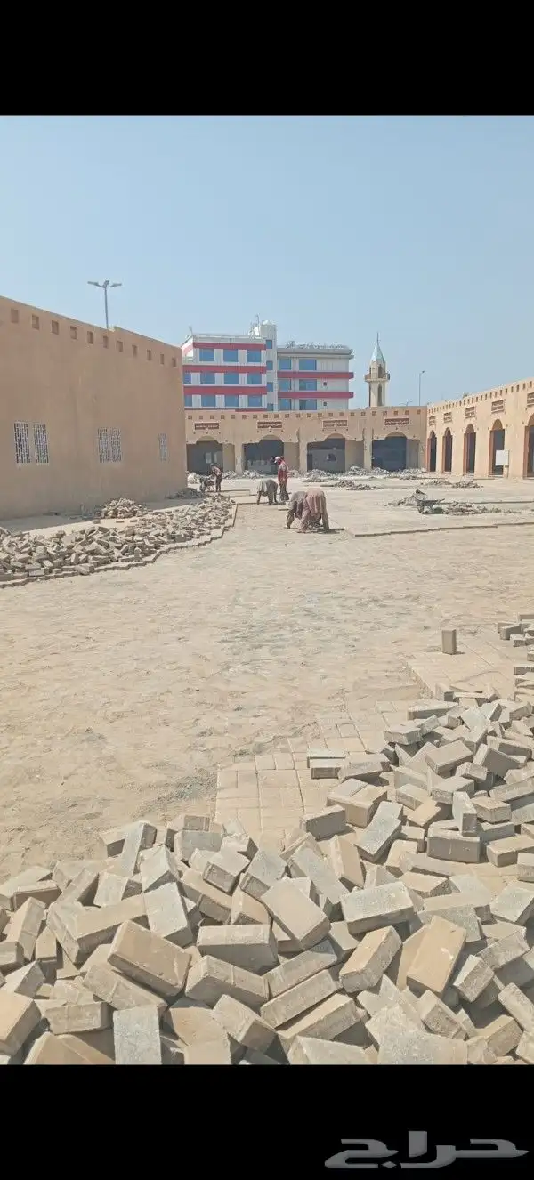 انترلوك مستخدم للبيع بسعر ممتاز الكميه محدوده 0