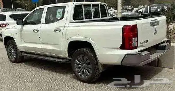 متسوبيشي L200 نص فل 2024 دبل 4