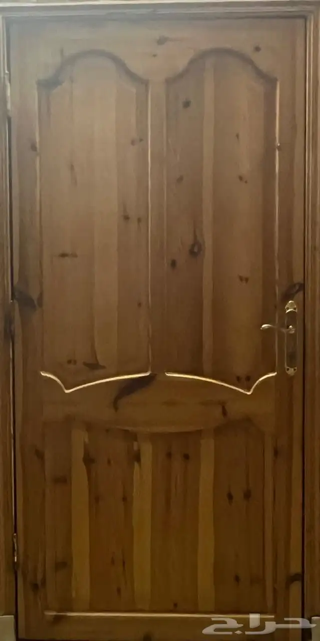 كنب نضيف وا مغسله وا ابواب نضيفه 6