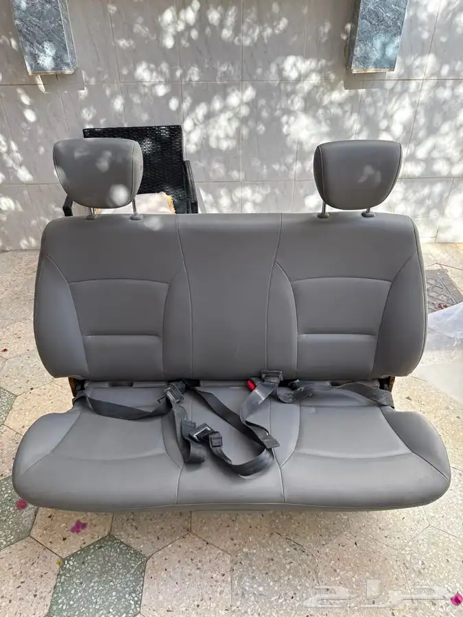 مرتبة خلفيه فان H-1 ستاريكس 2