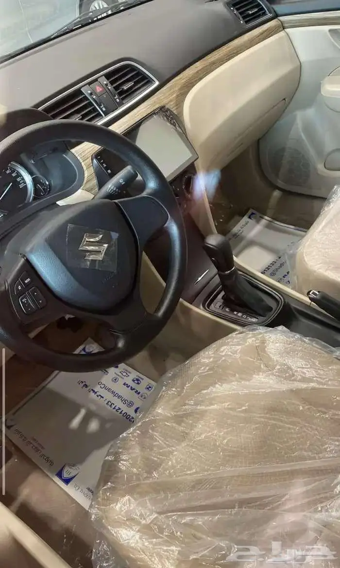 سوزوكى سياز ستاندر 2025 4