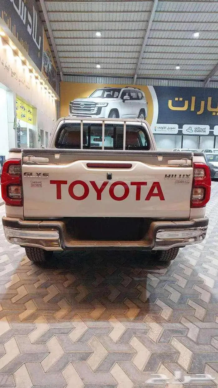 هايلكس بنزين اتوماتيك 2025 خليجي فل كامل 5