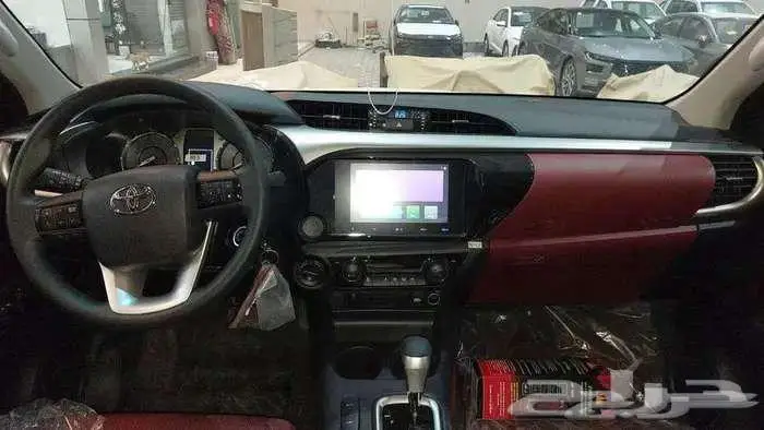 هايلكس بنزين اتوماتيك 2025 خليجي فل كامل 12