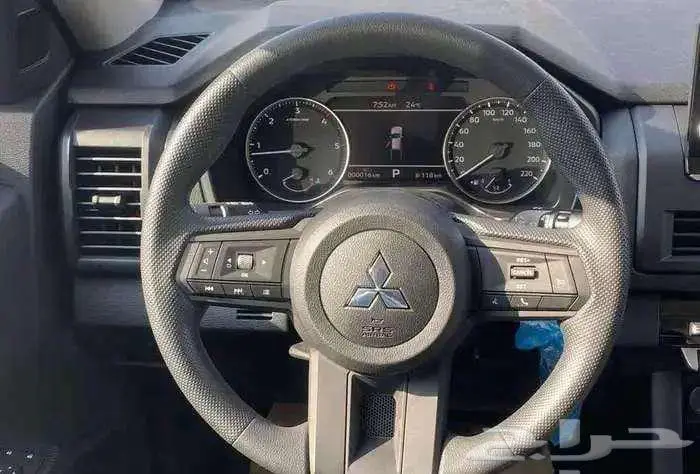 متسوبيشي L200 نص فل 2024 دبل 9