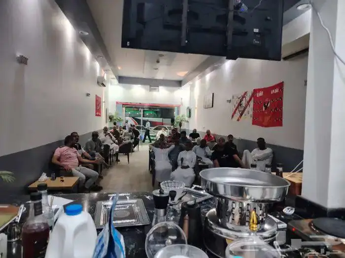 كافي شوب التقبيل جاهز 3