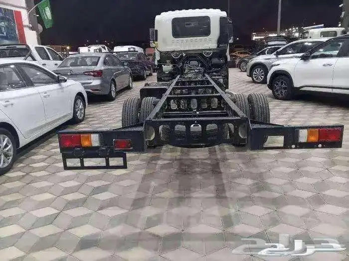 ايسوزو 2025 دينه 7.5 طن شاص طويل كاش وتقسيط 3