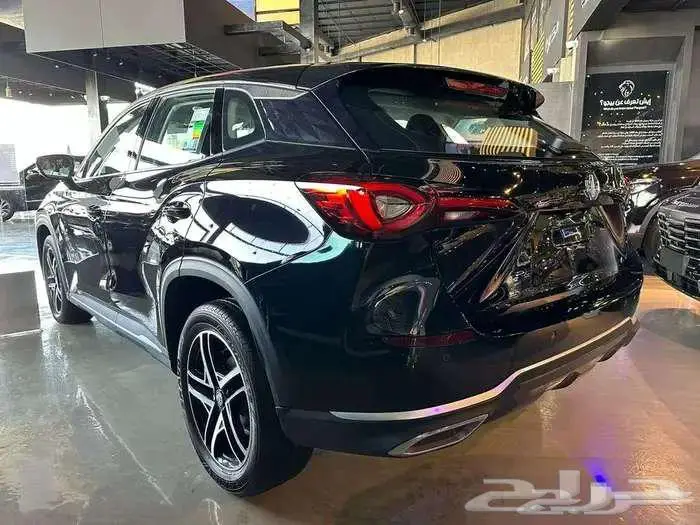 ام جي ون ستاندر 2024 4