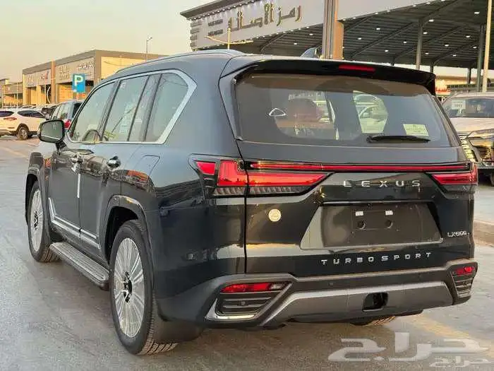جيب لكزس 2025 LX600 BB بريمي كاش واقساط 5