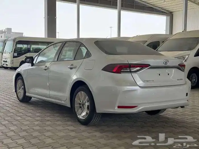 كورولا 2025 مطور بريمي مكينه 2.0 كاش واقساط 5