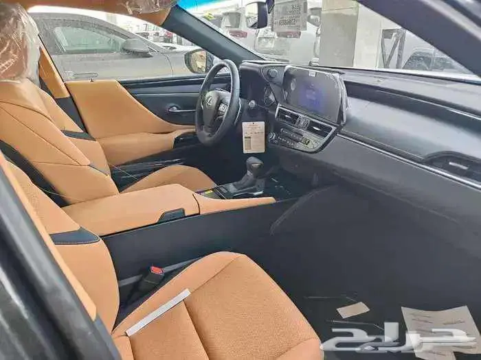 لكزس ES 250 AA ستاندر 2025 سعودي 6