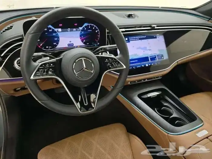 Mercedes-Benz E 350 4MATIC Sedan 3