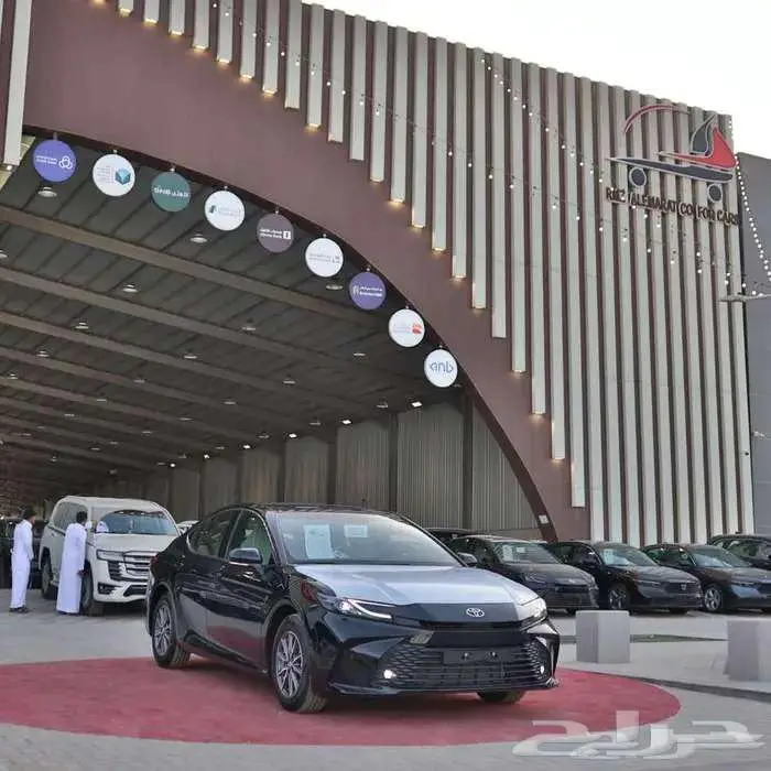 كامري E بنزين 2025 استلمها خلال يومين 4