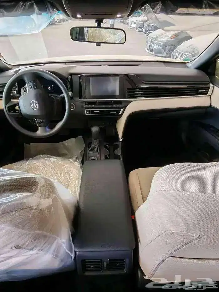 كامري E ستاندر طيس بنزين (الدفعة الأخيرة) 2025 لدى الحسن 5