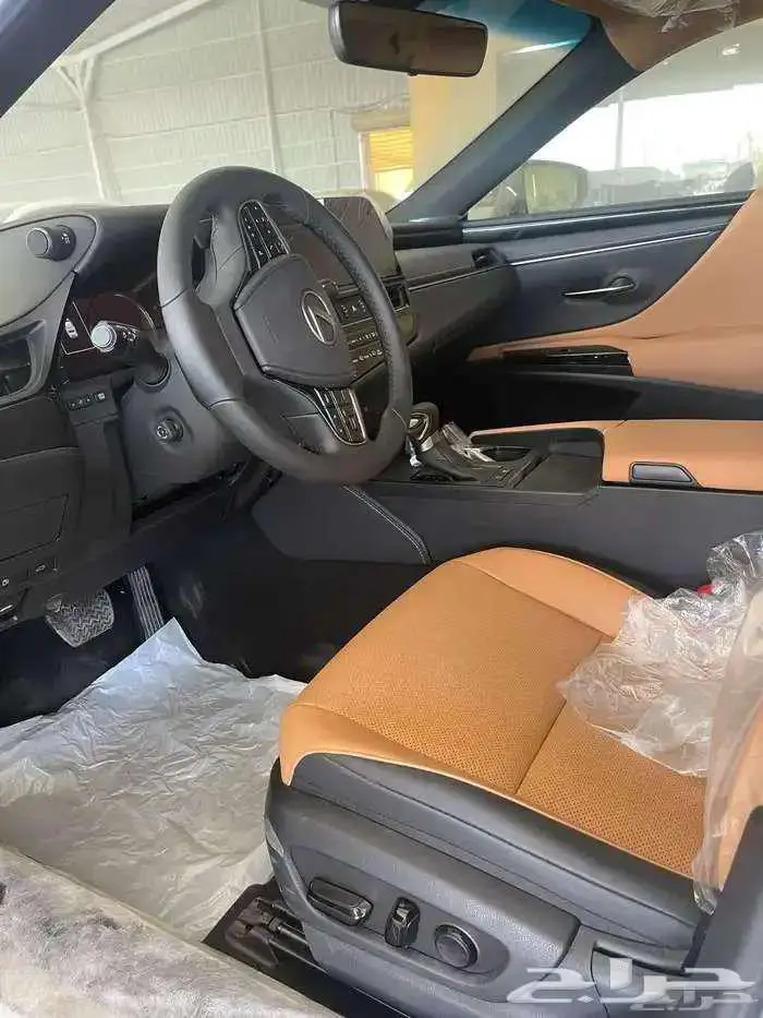 لكزس ES 300 فئة AH هايبرد خليجي 2024 متوفر الحسن 5