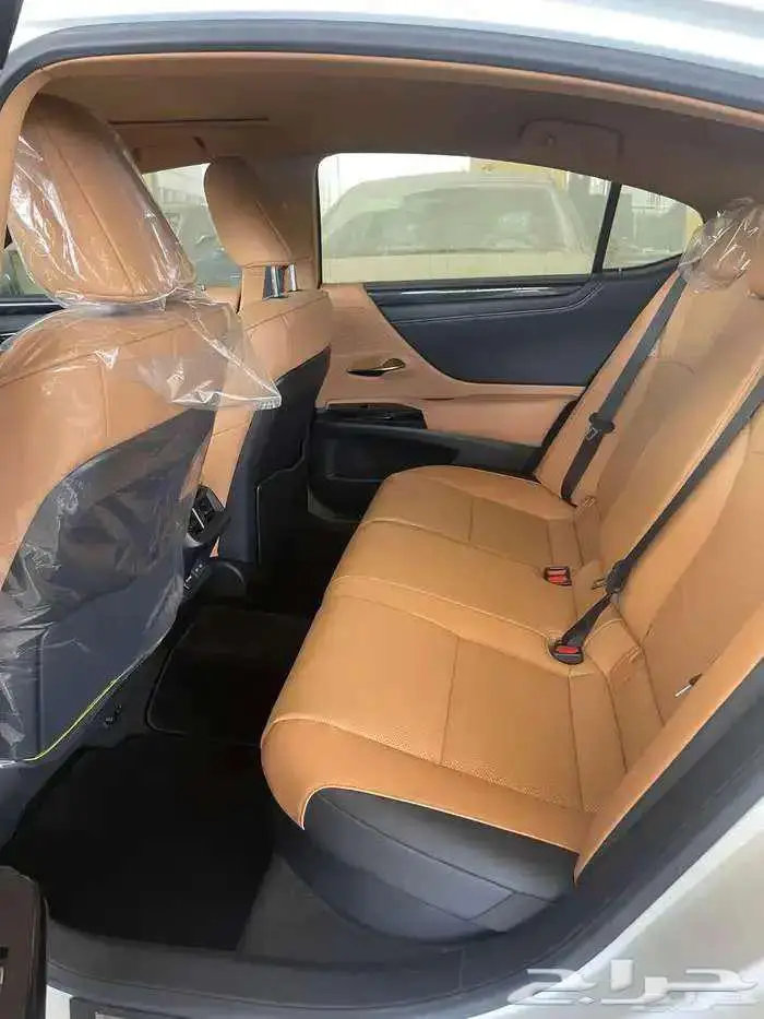 لكزس ES 300 فئة AH هايبرد خليجي 2024 متوفر الحسن 6