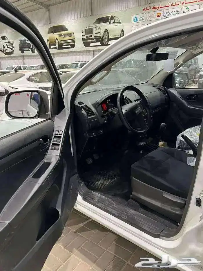 ايسوزو 2025 10