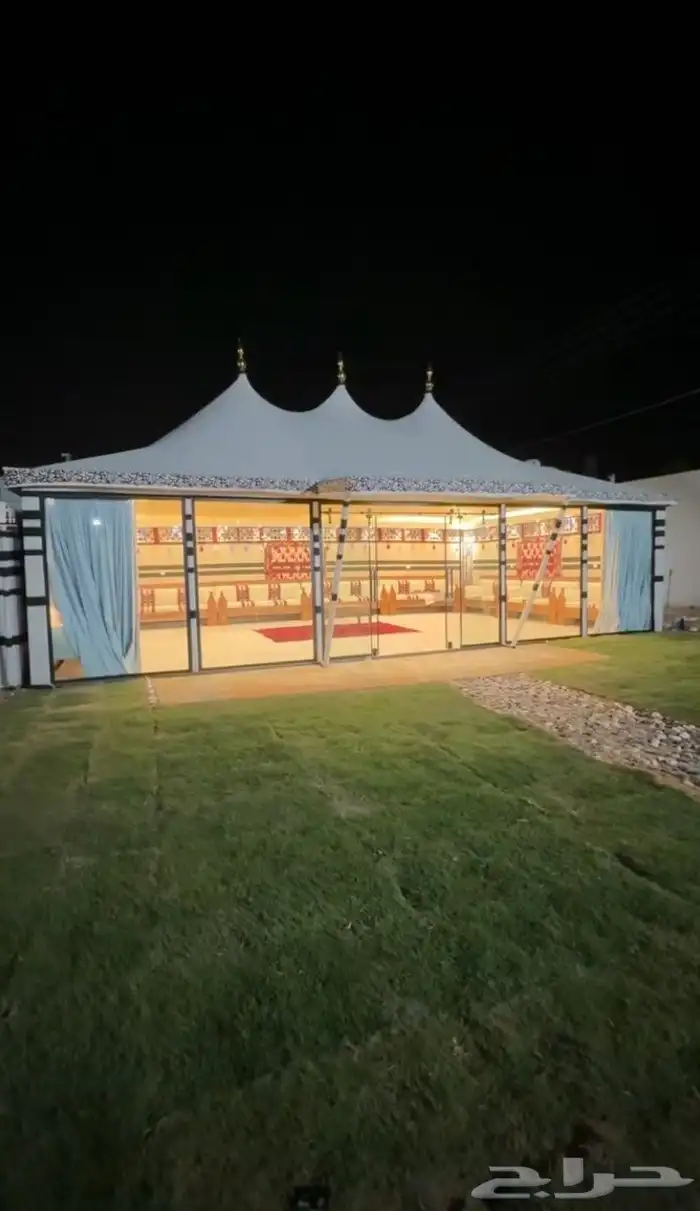 بيت شعر الصقور متحرك ثابت قماش ملكي و هادئ 1