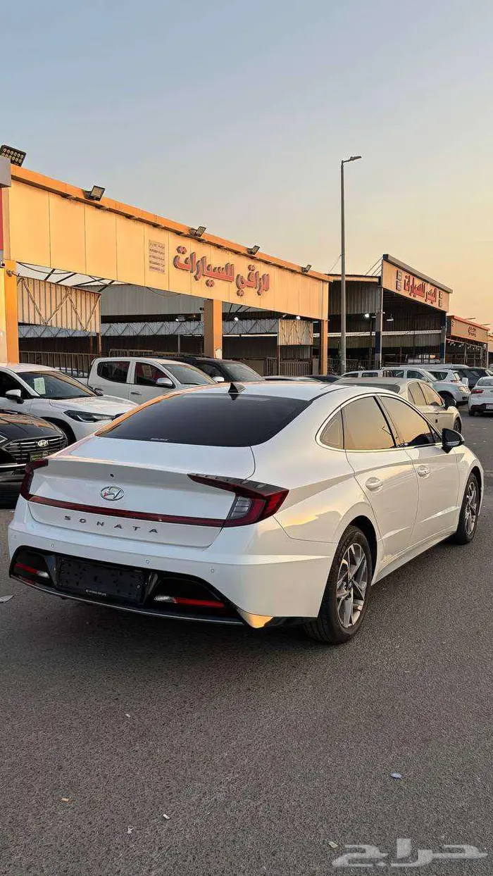 هونداي سوناتا 2022 مكينة 2.0 بطاقة جمركية 9