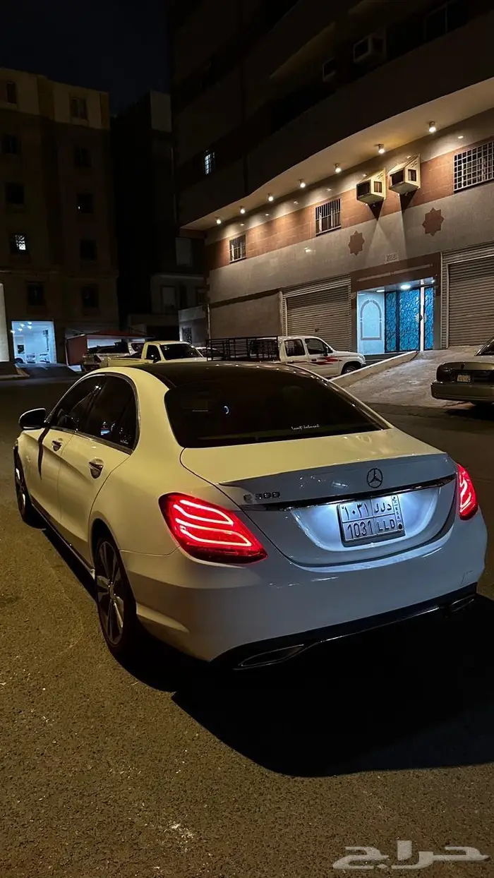 مرسيدس c300 2015 1