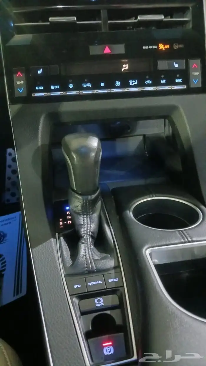 تويوتا افالون 2019 8