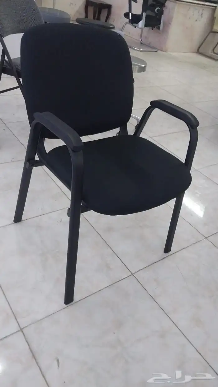 كراسي و طاولات و ألعاب أطفال 4
