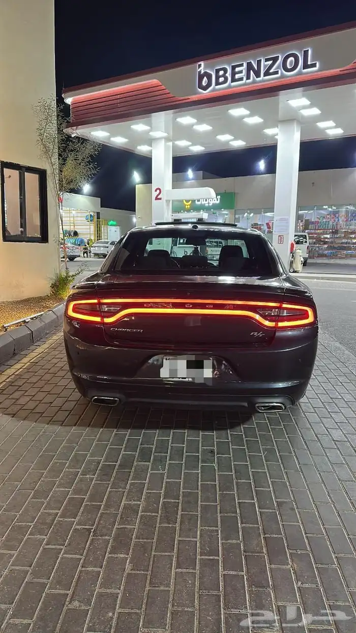 دوج تشارجر RT 4