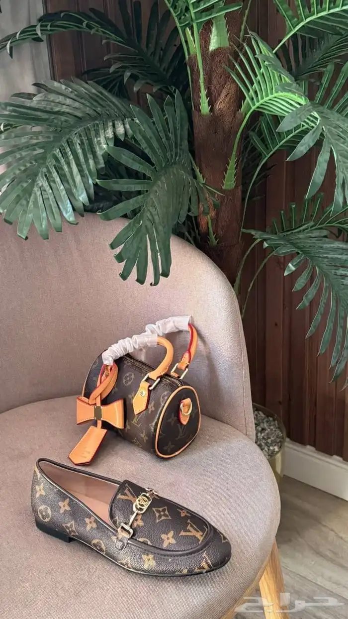 طقم شنطه وسلببر 12