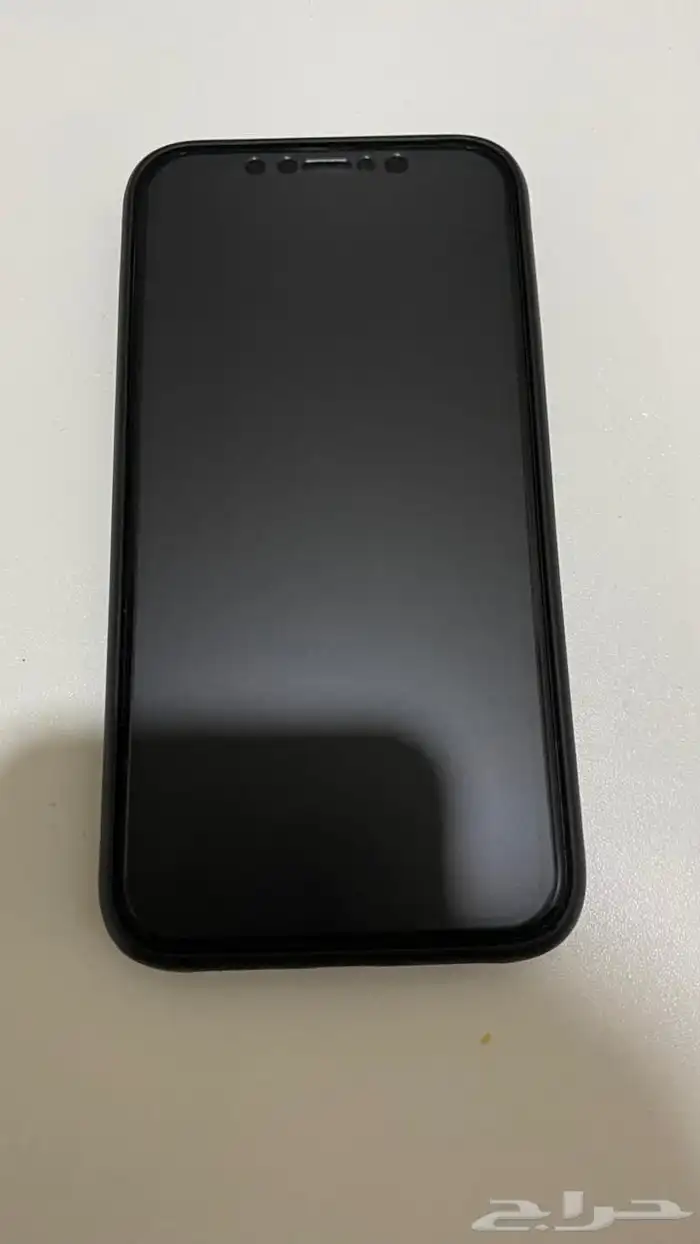 ايفون 11 العادي 0