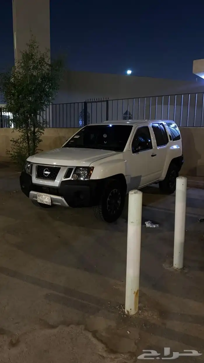 نيسان 3
