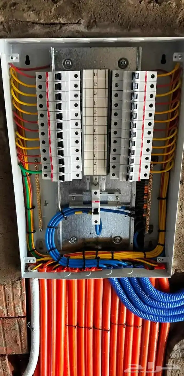 كهربائي منازل تاسيس وتشطيب 1