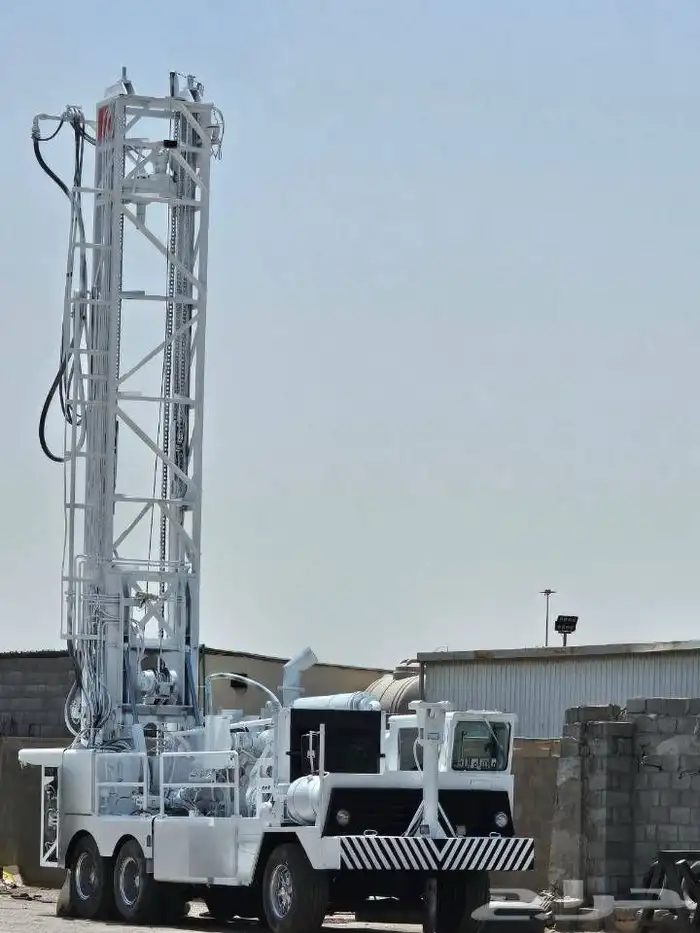 حفار ابار ارتوازية 0