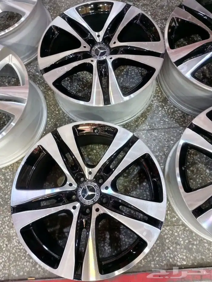 جنوط مرسيدس اصلي وكاله مستخدم نظيف مقاس 18 5