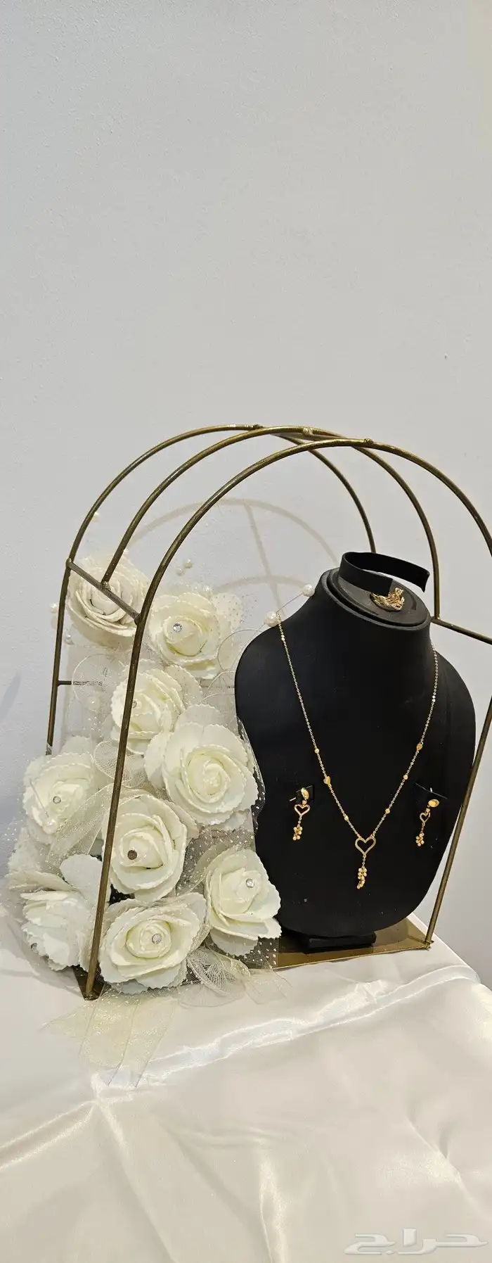 مجسم عرض اكسسوارات 50ريال 0