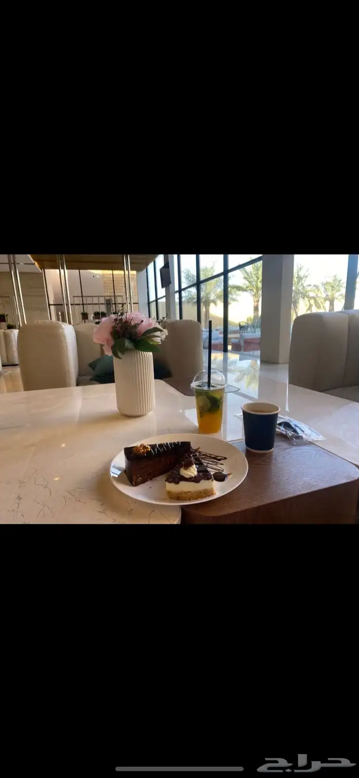 مقهى وكافيه كبير وفاخر مؤثث بالكامل 2