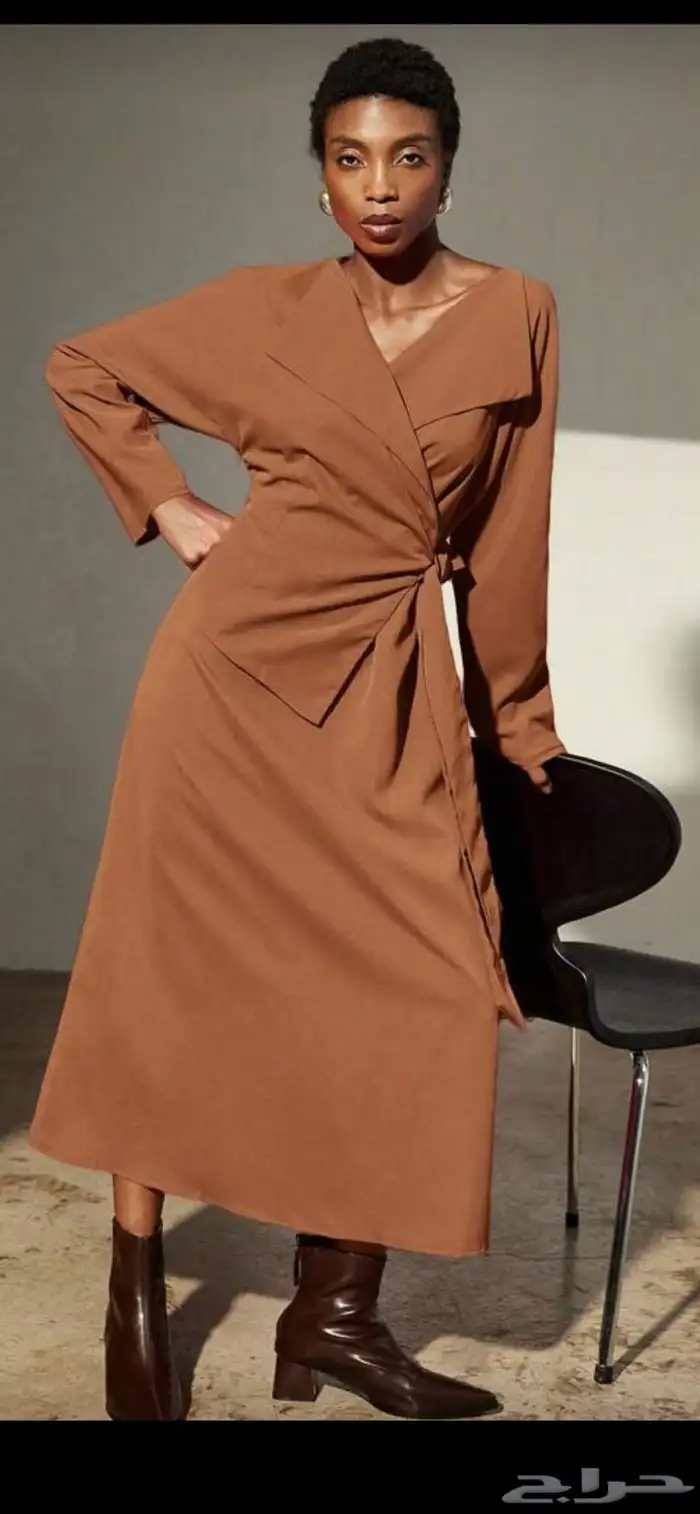 ملابس فستان بلوزه تنوره بوت كعب اكسسوارات بلوفر جكيت بجامه 23