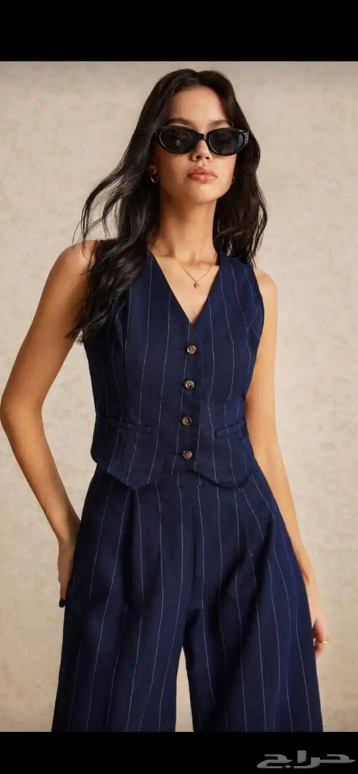 ملابس فستان بلوزه تنوره بوت كعب اكسسوارات بلوفر جكيت بجامه 31