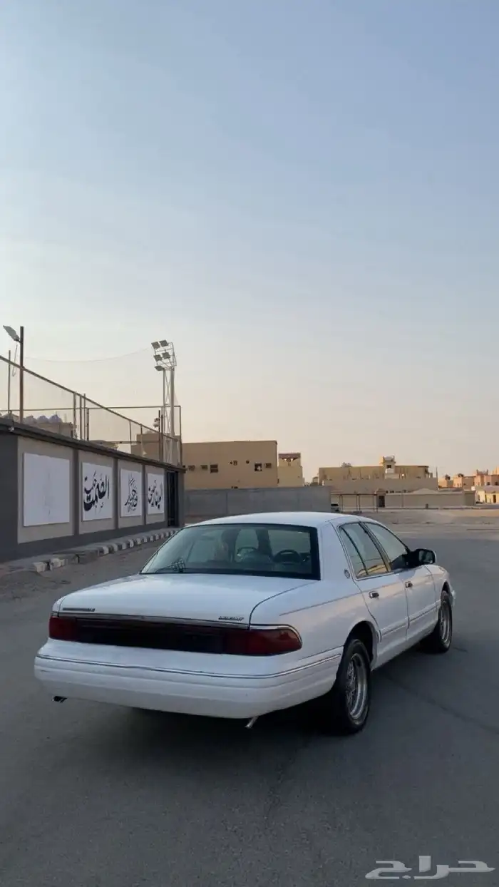 فورد جراند ماركيز 1995 1