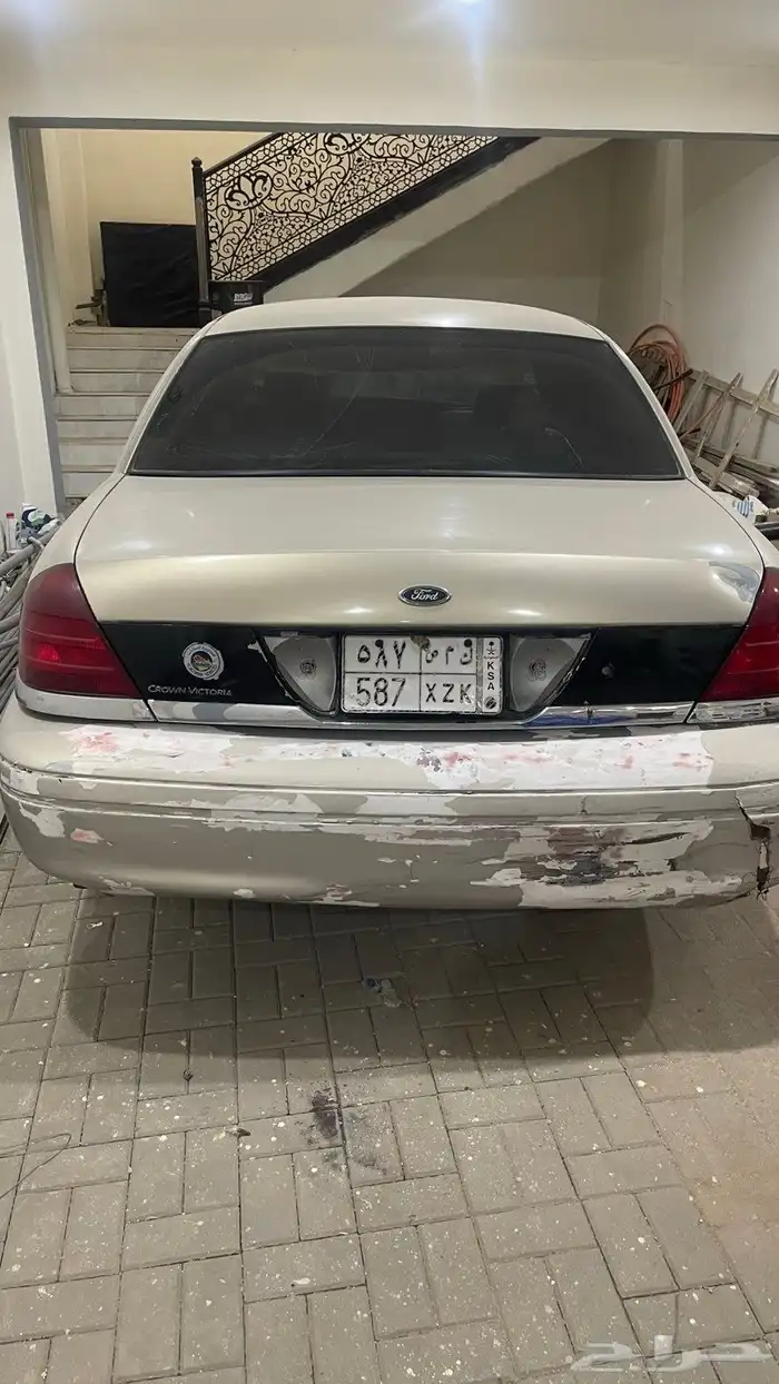 فورد كراون فكتوريا 2003 6