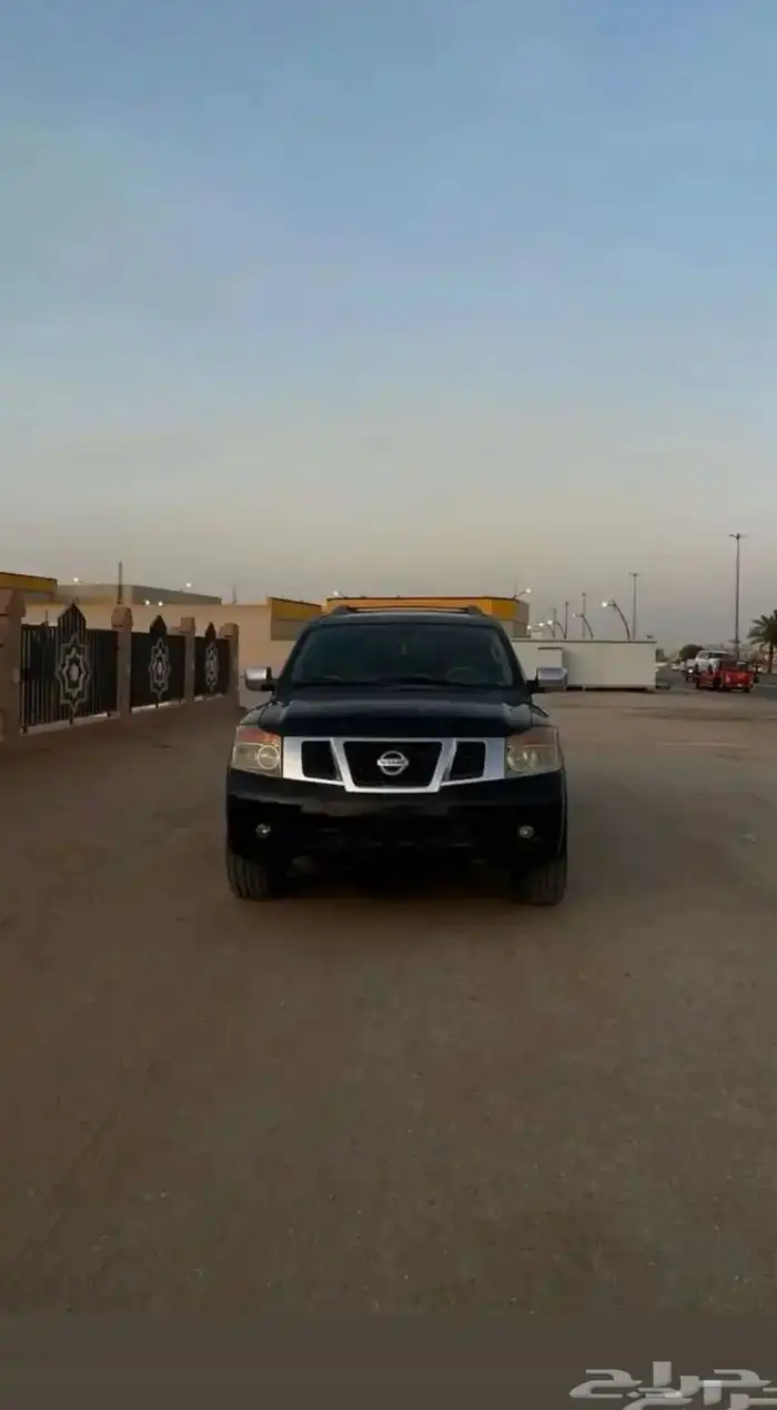 نيسان 2